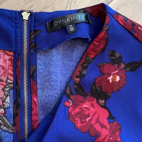 Dynamite floral dress - Picture 3 of 3